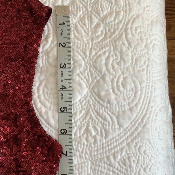 Worthington Wine Red Sleeveless Jersey Knit Sleeveless Sequined Top Size SP - Picture 10 of 10